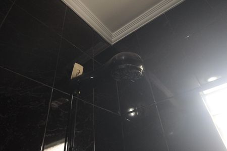 Casa para alugar com 239m², 3 quartos e 3 vagasBanheiro da Suite