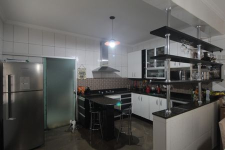 Casa para alugar com 239m², 3 quartos e 3 vagasCozinha