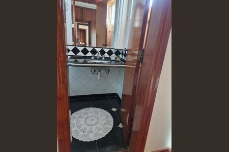 Casa para alugar com 480m², 5 quartos e 5 vagasQuarto 1