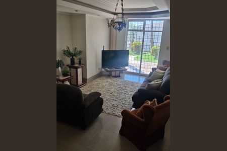 Casa para alugar com 480m², 5 quartos e 5 vagasSala 2