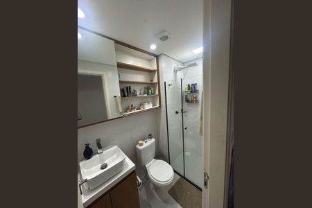 Banheiro de apartamento para alugar com 2 quartos, 43m² em Jardim da Gloria, Cotia