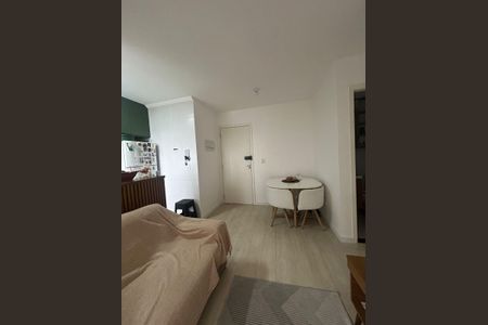 Sala de apartamento para alugar com 2 quartos, 43m² em Jardim da Gloria, Cotia