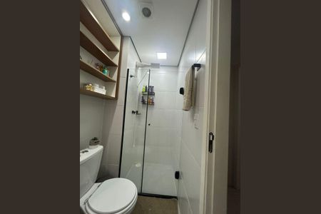 Apartamento para alugar com 43m², 2 quartos e sem vaga Apartamento para alugar com 43m², 2 quartos e sem vagaBanheiro
