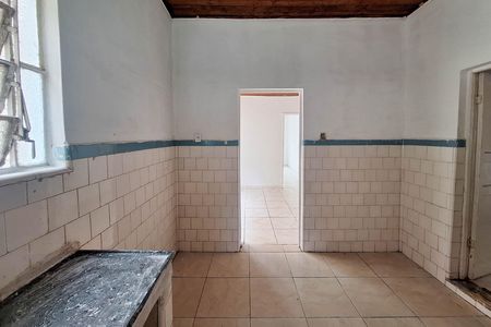 Casa à venda com 300m², 2 quartos e sem vaga Casa à venda com 300m², 2 quartos e sem vagaCozinha