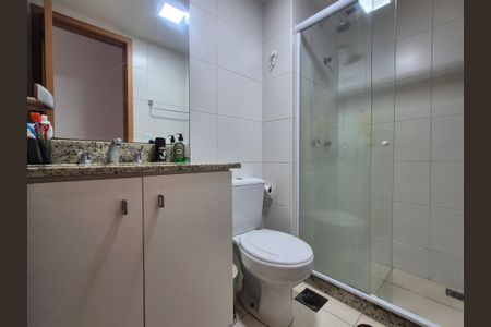 Apartamento à venda com 68m², 2 quartos e 1 vagaBanheiro 