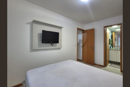 Apartamento à venda com 68m², 2 quartos e 1 vagaSuíte 