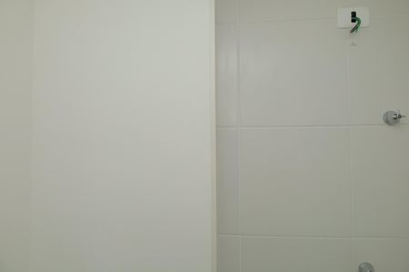 Banheiro de apartamento à venda com 1 quarto, 19m² em Vila Santana, São Paulo