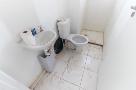Apartamento para alugar com 43m², 2 quartos e sem vaga Apartamento para alugar com 43m², 2 quartos e sem vagaBanheiro