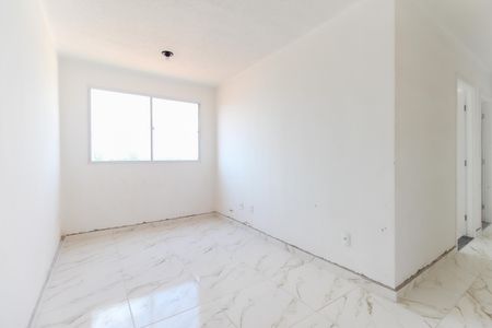 Sala de apartamento para alugar com 2 quartos, 43m² em Jardim Helian, São Paulo