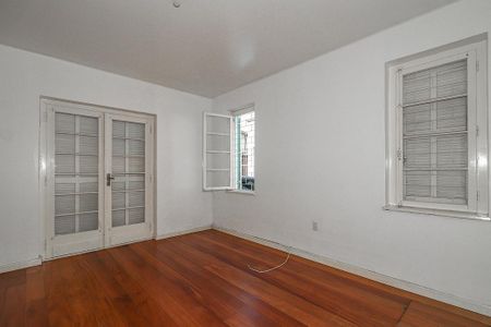 Casa para alugar com 254m², 4 quartos e 1 vagaSala