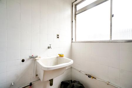 Apartamento para alugar com 70m², 2 quartos e 1 vagaÁrea de serviço