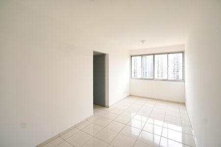 Sala de apartamento para alugar com 2 quartos, 70m² em Penha de França, São Paulo