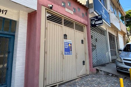 Casa para alugar com 70m², 2 quartos e sem vagaFachada