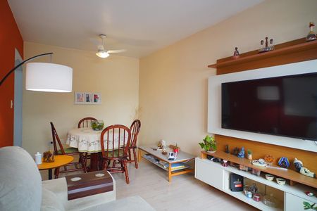 Apartamento à venda com 82m², 2 quartos e 1 vagaSala