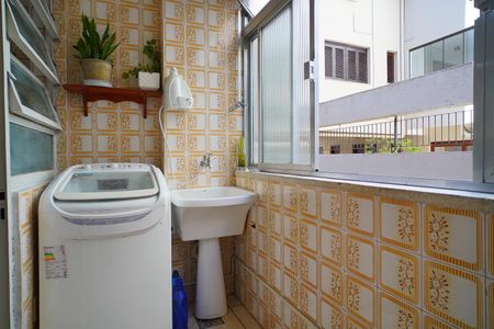 Apartamento à venda com 82m², 2 quartos e 1 vagaÁrea de serviço 