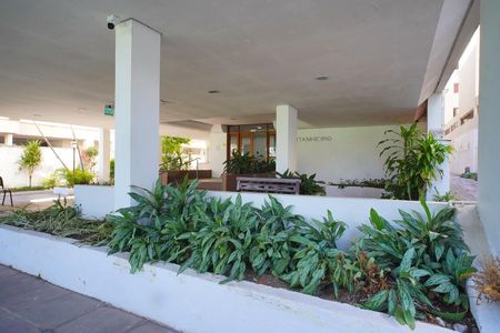 Apartamento à venda com 82m², 2 quartos e 1 vagaHall de entrada