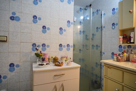 Apartamento à venda com 82m², 2 quartos e 1 vagaBanheiro 