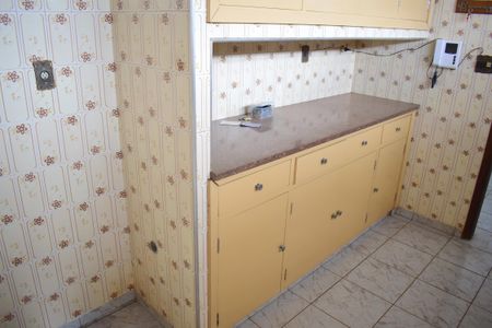 Casa para alugar com 260m², 4 quartos e 4 vagasCozinha - Armários