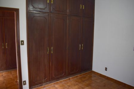 Casa para alugar com 260m², 4 quartos e 4 vagasQuarto 2