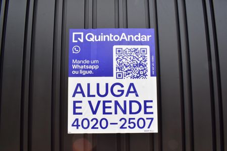 Casa para alugar com 260m², 4 quartos e 4 vagasFachada