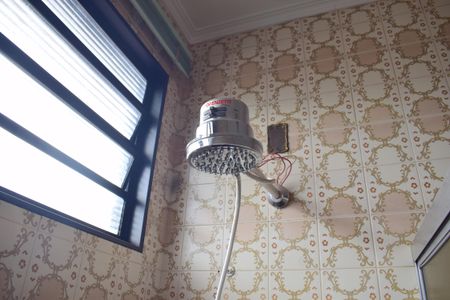 Casa para alugar com 260m², 4 quartos e 4 vagasBanheiro 2