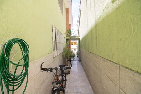 Casa à venda com 160m², 3 quartos e 3 vagas Casa à venda com 160m², 3 quartos e 3 vagasQUINTAL