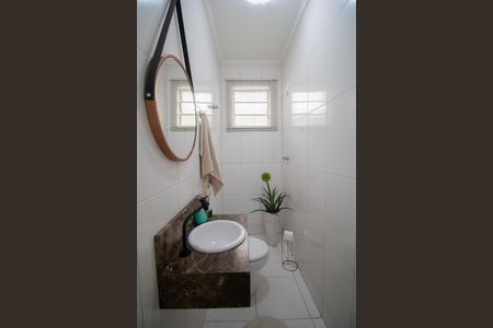 Casa à venda com 160m², 3 quartos e 3 vagas Casa à venda com 160m², 3 quartos e 3 vagasLAVABO