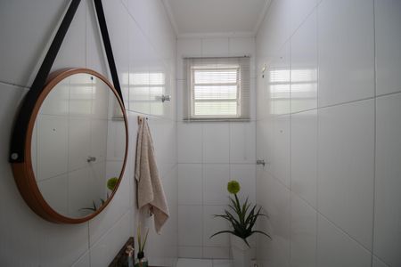 Casa à venda com 160m², 3 quartos e 3 vagas Casa à venda com 160m², 3 quartos e 3 vagasLAVABO