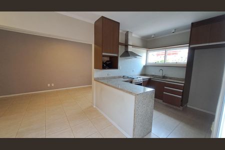 Casa à venda com 80m², 3 quartos e 2 vagas Casa à venda com 80m², 3 quartos e 2 vagasCozinha