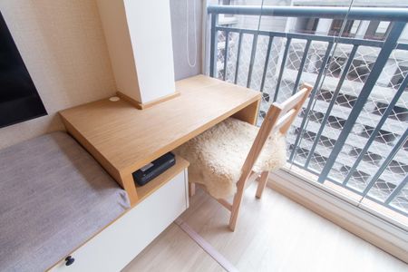 Apartamento para alugar com 32m², 1 quarto e sem vaga Apartamento para alugar com 32m², 1 quarto e sem vagaVaranda