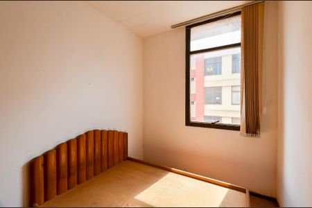 Quarto de apartamento à venda com 1 quarto, 40m² em Colégio Batista, Belo Horizonte