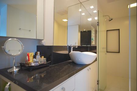 Apartamento para alugar com 170m², 3 quartos e 2 vagasBanheiro da Suíte