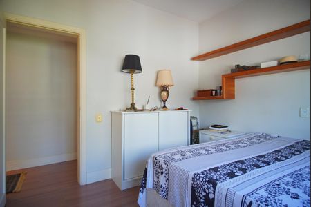 Apartamento para alugar com 170m², 3 quartos e 2 vagasQuarto 3