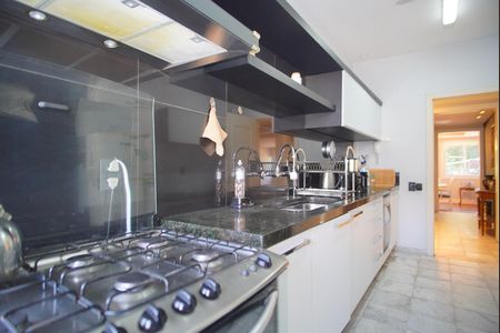 Apartamento para alugar com 170m², 3 quartos e 2 vagasCozinha