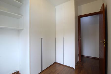Quarto 1 de apartamento para alugar com 2 quartos, 53m² em Vila Olímpia, São Paulo