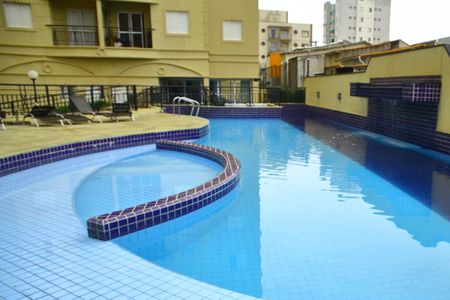 Apartamento para alugar com 58m², 2 quartos e 1 vagaÁrea comum - Piscina