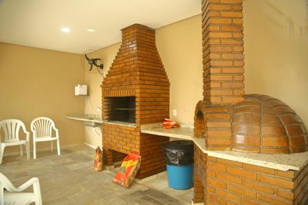 Apartamento para alugar com 58m², 2 quartos e 1 vagaÁrea comum - Churrasqueira