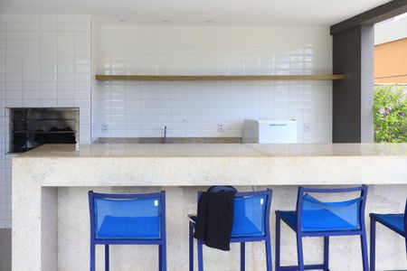 Apartamento para alugar com 30m², 1 quarto e 1 vagaÁrea comum - Piscina