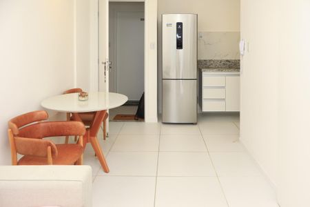 Apartamento para alugar com 30m², 1 quarto e 1 vagaSala