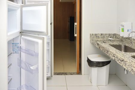 Apartamento para alugar com 30m², 1 quarto e 1 vagaÁrea comum - Salão de festas