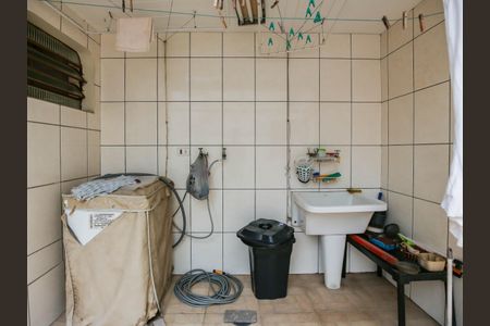 Casa para alugar com 153m², 4 quartos e 2 vagasLavanderia