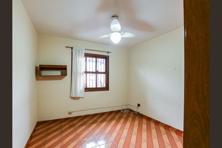 Casa para alugar com 153m², 4 quartos e 2 vagasQuarto 3
