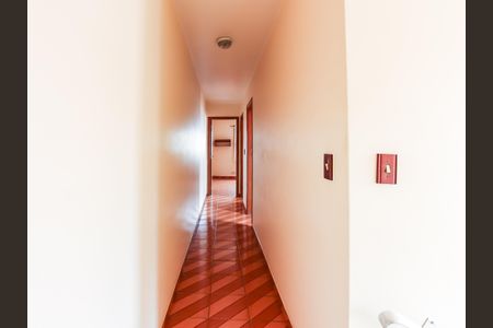 Casa para alugar com 153m², 4 quartos e 2 vagasCorredor