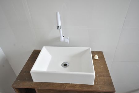 Casa à venda com 65m², 2 quartos e sem vagaBanheiro