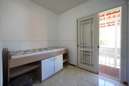 Casa para alugar com 400m², 4 quartos e 4 vagas Casa para alugar com 400m², 4 quartos e 4 vagasQuarto 3