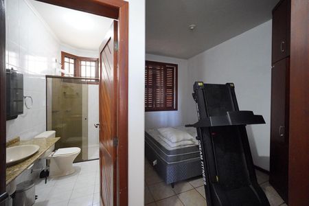 Casa para alugar com 400m², 4 quartos e 4 vagas Casa para alugar com 400m², 4 quartos e 4 vagasSuite 1