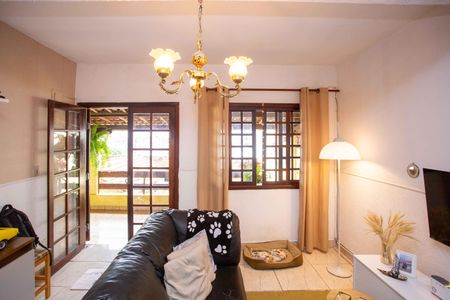 Sala de casa à venda com 1 quarto, 98m² em Vila Nogueira, Diadema