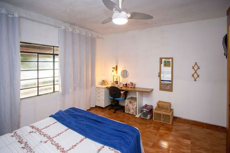Casa à venda com 98m², 1 quarto e 1 vagaQuarto 