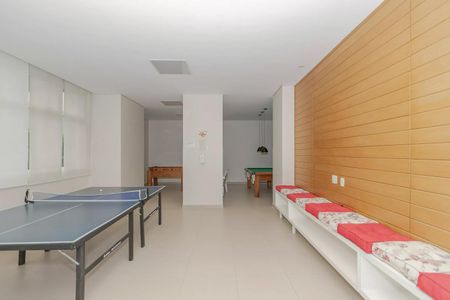 Apartamento à venda com 98m², 3 quartos e 2 vagas Apartamento à venda com 98m², 3 quartos e 2 vagasÁrea comum - Sala de Jogos