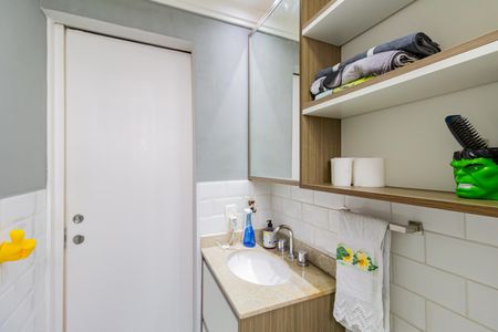 Apartamento à venda com 98m², 3 quartos e 2 vagas Apartamento à venda com 98m², 3 quartos e 2 vagasBanheiro